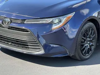 Toyota Corolla 2024 LE 4dr Sedán