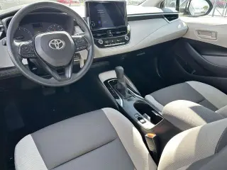 Toyota Corolla 2024 LE 4dr Sedán