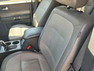 Ford Flex 2018 SEL 4dr Crossover