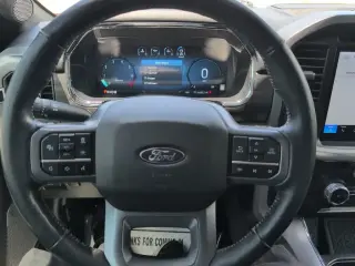 Ford F-150 2024 4x4 Lariat 4dr SuperCrew 5.5 ft. SB