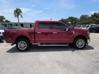 Ford F-150 2024 4x4 Lariat 4dr SuperCrew 5.5 ft. SB