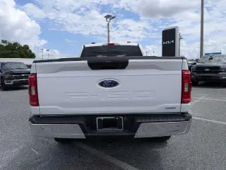 Ford F-150 2023 4x4 XLT 4dr SuperCrew 6.5 ft. SB