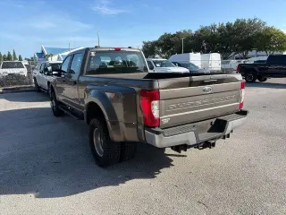 Ford F-350 Super Duty 2022 4x4 XL 4dr Crew Cab 8 ft. LB DRW Pickup