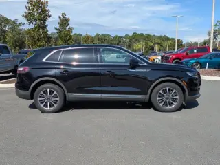 Lincoln Nautilus 2023 AWD Reserve 4dr SUV