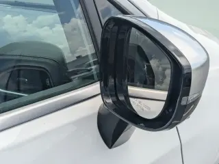 Chrysler Pacifica Híbrido enchufable 2023 Pinnacle 4dr Mini-Van