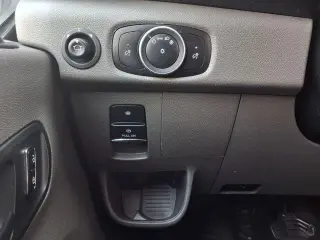 Ford Transit 2024 Tracción Total 250 3 puertas LWB Techo Alto Furgón de Carga