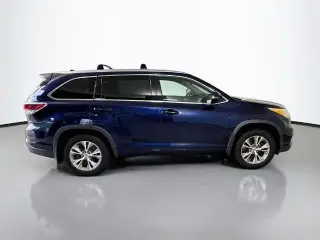 Toyota Highlander 2014 AWD XLE 4dr SUV