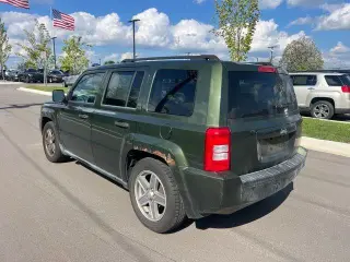 Jeep Patriot 2008 Sport 4dr SUV con Paquete de Airbags Laterales CJ1