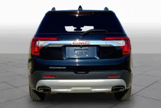 GMC Acadia 2021 SLT SUV de 4 puertas