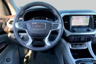 GMC Acadia 2021 SLT SUV de 4 puertas