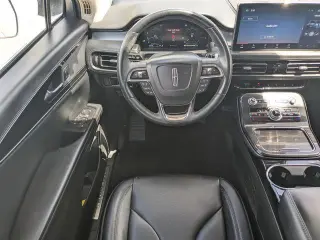 Lincoln Nautilus 2023 Standard SUV de 4 puertas