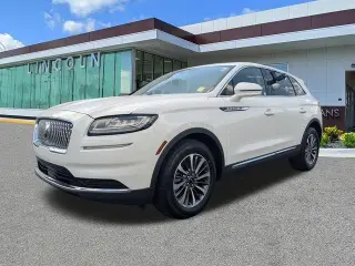 Lincoln Nautilus 2023 Standard SUV de 4 puertas