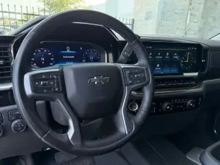 Chevrolet Silverado 1500 2024 4x4 RST 4dr Crew Cab 5.8 ft. SB