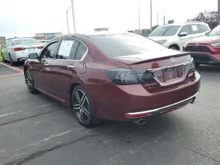 Honda Accord 2017 Edición Especial Deportiva 4pu Sedán CVT