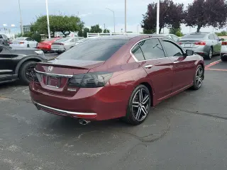 Honda Accord 2017 Edición Especial Deportiva 4pu Sedán CVT