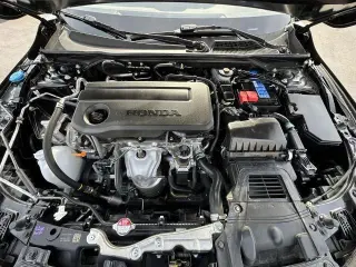 Honda Civic 2025 LX 4dr Sedán