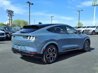 Ford Mustang Mach-E 2023 AWD GT 4dr SUV