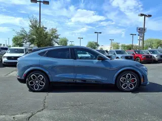 Ford Mustang Mach-E 2023 AWD GT 4dr SUV