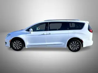 Chrysler Pacifica 2019 Touring L Plus 4dr Mini-Van
