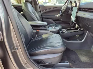Ford Mustang Mach-E 2023 AWD Premium 4dr SUV