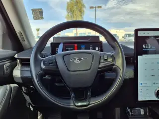 Ford Mustang Mach-E 2023 AWD Premium 4dr SUV
