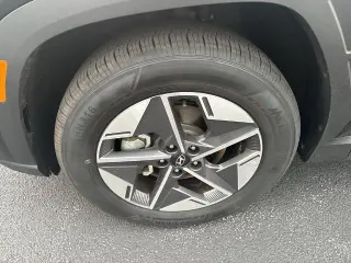 Hyundai TUCSON 2025 SEL 4dr SUV