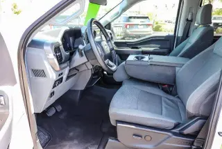 Ford F-150 2025 4x2 XLT 4dr SuperCrew 5.5 ft. SB