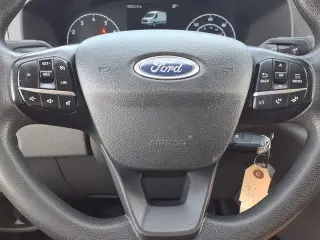 Ford Transit 2024 250 3dr LWB Techo Medio Furgón de Carga