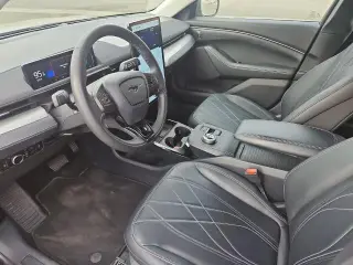 Ford Mustang Mach-E 2023 AWD Select 4dr SUV