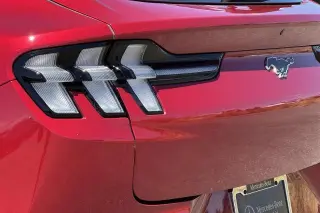 Ford Mustang Mach-E 2023 Select 4dr SUV