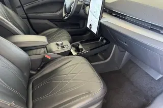 Ford Mustang Mach-E 2023 Select 4dr SUV