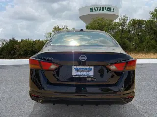 Nissan Altima 2025 2.5 SV 4dr Sedán