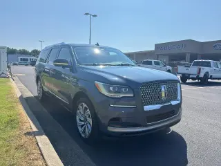 Lincoln Navigator L 2022 4x4 Reserve 4dr SUV