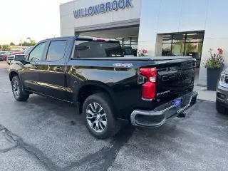 Chevrolet Silverado 1500 2023 4x4 LT 4dr Crew Cab 5.8 ft. SB con 2FL
