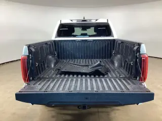 Toyota Tundra 2022 4x4 SR5 4dr CrewMax Cab Pickup SB