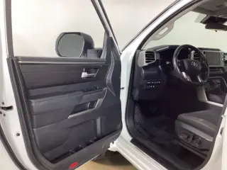 Toyota Tundra 2022 4x4 SR5 4dr CrewMax Cab Pickup SB