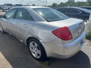 Pontiac G6 2009 Base 4dr Sedán con 1SA