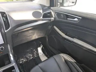 Ford Edge 2022 AWD Titanium Crossover de 4 puertas