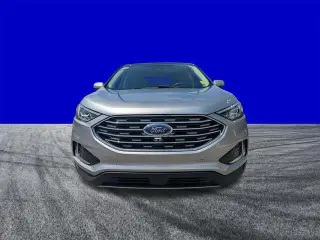 Ford Edge 2022 AWD Titanium Crossover de 4 puertas