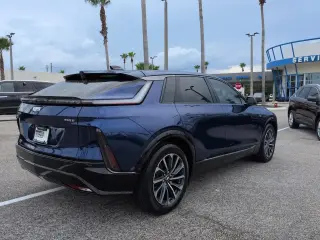 Cadillac LYRIQ 2024 Sport 3.4dr SUV