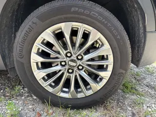Cadillac XT4 2025 4x4 de lujo 4 puertas Crossover