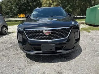 Cadillac XT4 2025 4x4 de lujo 4 puertas Crossover