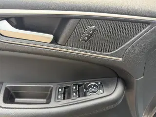 Ford Edge 2023 AWD SEL 4dr Crossover