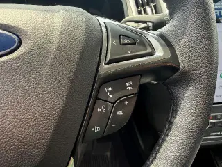 Ford Edge 2023 AWD SEL 4dr Crossover