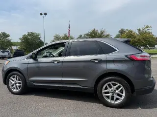 Ford Edge 2023 AWD SEL 4dr Crossover