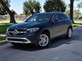 Mercedes-Benz GLC 2025 GLC 300 4dr SUV