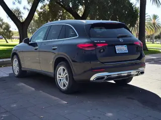 Mercedes-Benz GLC 2025 GLC 300 4dr SUV