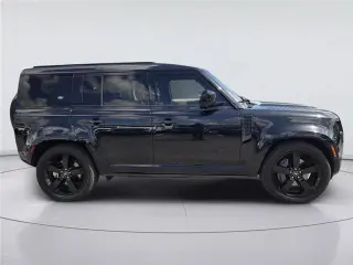 Land Rover Defender 2022 AWD 110 X-Dynamic HSE 4dr SUV