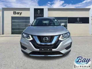 Nissan Rogue 2018 S Crossover de 4 puertas