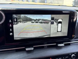 Kia Carnival 2022 SX Miniván de 4 puertas